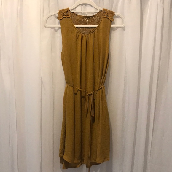 H&M mustard color dress Size 6 - Picture 10 of 16